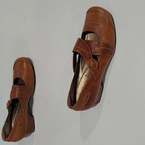 Josef Seibel Women's Tan Leather Flats